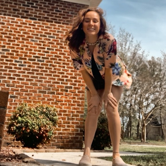 Meet your Posher, Regan - Picture 3 of 4